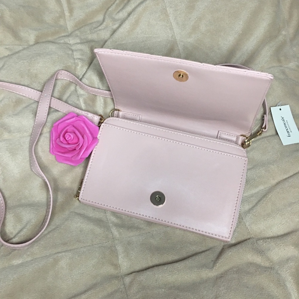 Francesca’s Light Pink Cross Body Purse - Picture 2 of 9